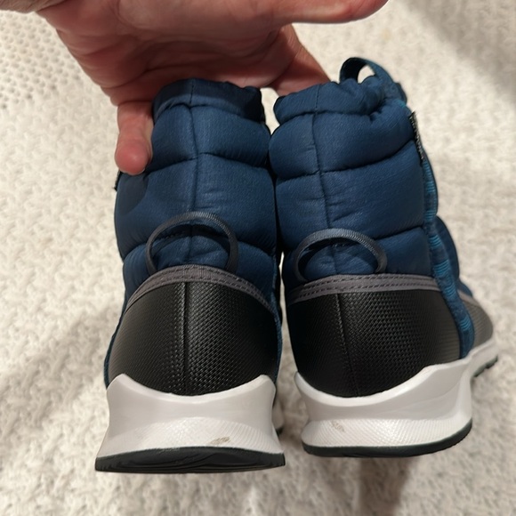 NWOB The North Face Thermoball ECO SNOW KIDS Blue Quilted Boots 4 DRIVENT - Picture 8 of 13
